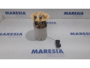 Used Electric fuel pump Renault Scénic IV (RFAJ) 1.5 Energy dCi 110 Price € 105,00 Margin scheme offered by Maresia Parts