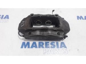 Used Front brake calliper, left Alfa Romeo Brera (939) 2.4 JTDM 20V Price € 157,50 Margin scheme offered by Maresia Parts