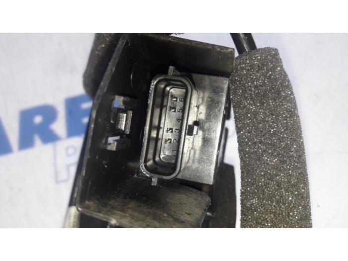 Front door lock mechanism 4-door, right from a Renault Scénic IV (RFAJ) 1.5 Energy dCi 110 2018