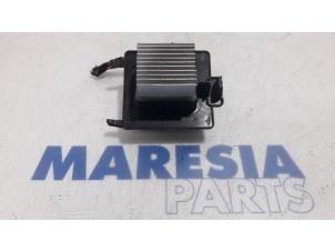 Used Heater resistor Renault Scénic IV (RFAJ) 1.5 Energy dCi 110 Price € 50,00 Margin scheme offered by Maresia Parts