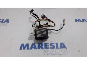 Used Heater resistor Peugeot 508 SW (8E/8U) 1.6 HDiF 16V Price € 20,00 Margin scheme offered by Maresia Parts