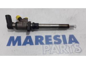Usagé Injecteur (diesel) Citroen C4 Picasso (UD/UE/UF) 2.0 HDiF 16V 135 Prix € 105,00 Règlement à la marge proposé par Maresia Parts
