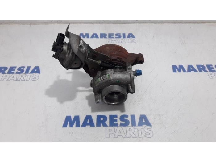 Usagé Turbo Citroen C4 Picasso (UD/UE/UF) 2.0 HDiF 16V 135 Prix € 210,00 Règlement à la marge proposé par Maresia Parts