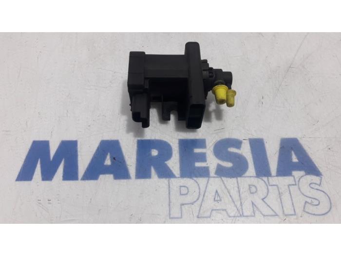Usagé Régulateur pression turbo Citroen C4 Picasso (UD/UE/UF) 2.0 HDiF 16V 135 Prix € 25,00 Règlement à la marge proposé par Maresia Parts