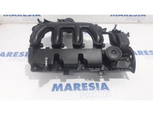 Used Intake manifold Citroen C4 Picasso (UD/UE/UF) 2.0 HDiF 16V 135 Price € 90,00 Margin scheme offered by Maresia Parts