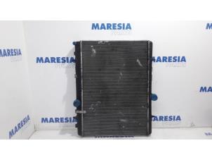 Used Radiator Citroen C4 Picasso (UD/UE/UF) 2.0 HDiF 16V 135 Price € 29,00 Margin scheme offered by Maresia Parts