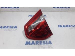 Used Taillight, right Citroen C4 Picasso (UD/UE/UF) 2.0 HDiF 16V 135 Price € 30,00 Margin scheme offered by Maresia Parts