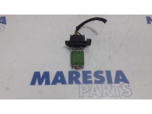 Used Heater resistor Fiat Punto Evo (199) 1.3 JTD Multijet 85 16V Euro 5 Price € 15,00 Margin scheme offered by Maresia Parts