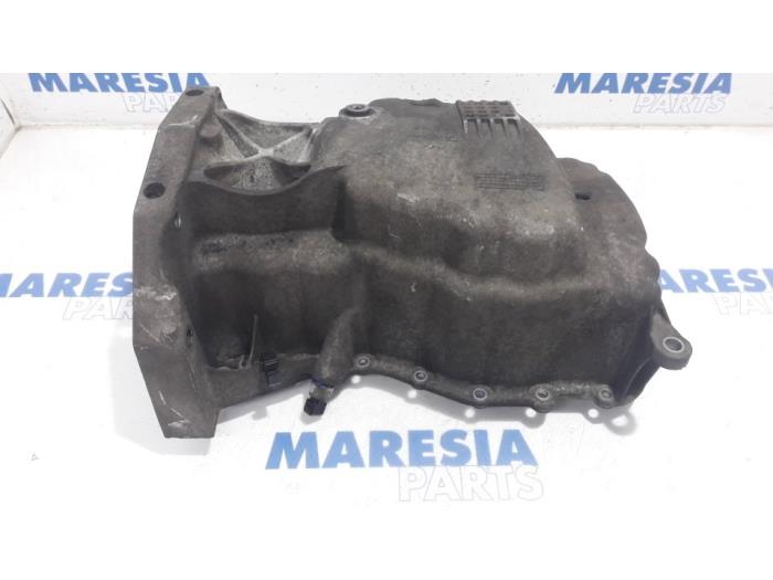 Gebrauchte Ölwanne Renault Scénic III (JZ) 1.5 dCi 110 Preis € 40,00 Margenregelung angeboten von Maresia Parts