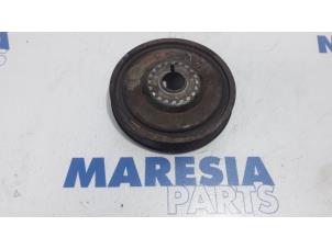 Used Crankshaft pulley Renault Scénic III (JZ) 1.5 dCi 110 Price € 20,00 Margin scheme offered by Maresia Parts