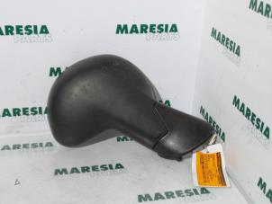 Used Wing mirror, left Fiat Multipla (186) 1.9 JTD 110 Price € 36,30 Inclusive VAT offered by Maresia Parts