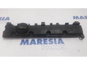 Used Rocker cover Peugeot 206 (2A/C/H/J/S) 2.0 GTI 16V Price € 25,00 Margin scheme offered by Maresia Parts