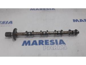 Used Rocker arm shaft Peugeot 207/207+ (WA/WC/WM) 1.4 16V VTi Price € 75,00 Margin scheme offered by Maresia Parts