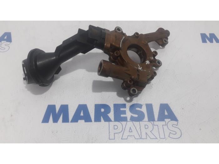 Gebrauchte Ölpumpe Fiat Panda (312) 0.9 TwinAir Turbo 85 Preis € 50,00 Margenregelung angeboten von Maresia Parts
