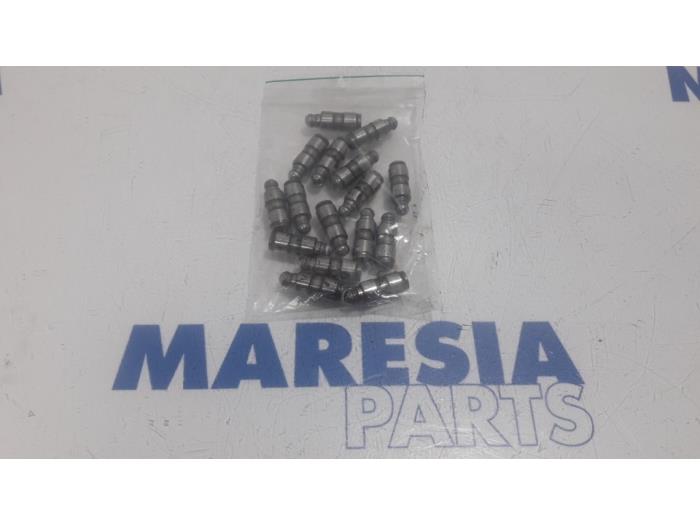 Gebrauchte Ventilstößel Peugeot Partner (GC/GF/GG/GJ/GK) 1.6 HDI 75 16V Preis € 30,25 Mit Mehrwertsteuer angeboten von Maresia Parts