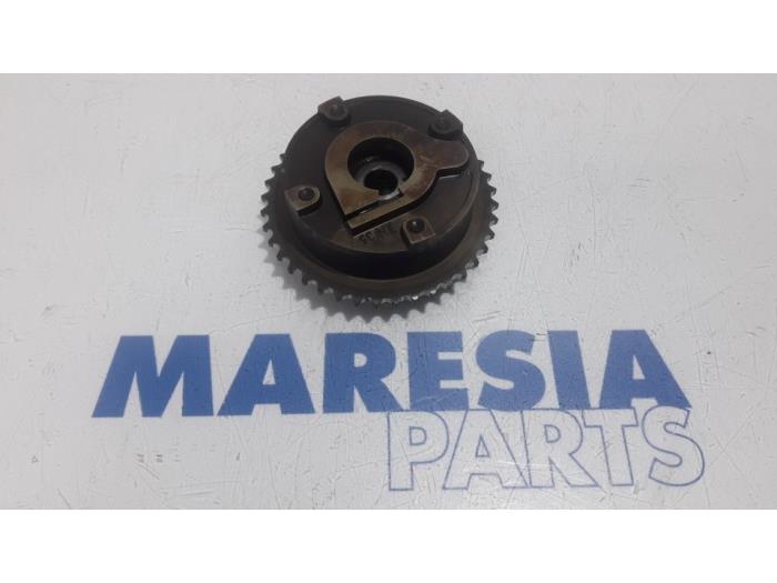 Begagnade Kamaxeldrev Peugeot 208 I (CA/CC/CK/CL) 1.6 16V THP 155 Pris € 25,00 Marginaltabell erbjuds av Maresia Parts
