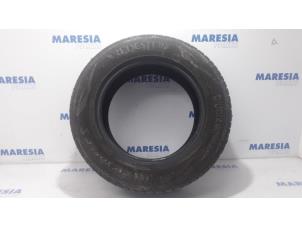Used Winter tyre Peugeot 3008 I (0U/HU) 1.6 16V THP 150 Price € 30,00 Margin scheme offered by Maresia Parts