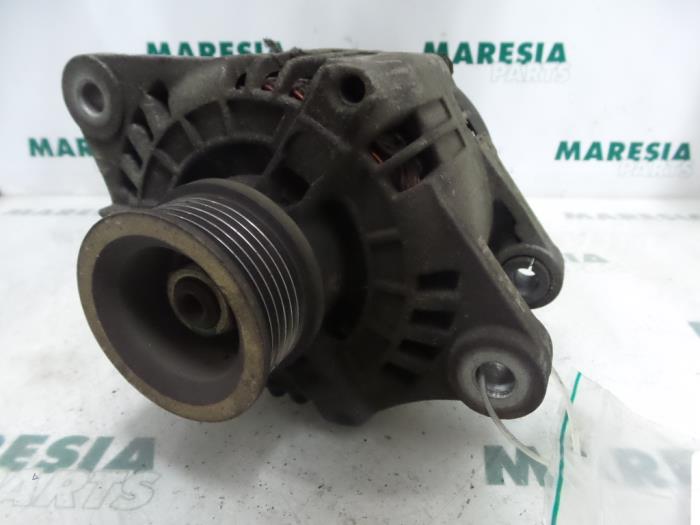 Gebrauchte Dynamo Alfa Romeo 146 (930B) 1.8 Twin Spark 16V Preis € 40,00 Margenregelung angeboten von Maresia Parts