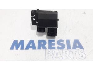 Used Cooling fan resistor Renault Espace (RFCJ) 1.6 Tce 200 EDC Price € 35,00 Margin scheme offered by Maresia Parts