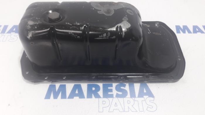 Usagé Couvercle carter Peugeot 208 I (CA/CC/CK/CL) 1.4 HDi Prix € 29,99 Règlement à la marge proposé par Maresia Parts