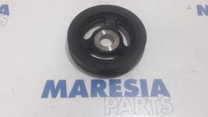 Used Crankshaft pulley Peugeot 208 I (CA/CC/CK/CL) 1.4 HDi Price € 25,00 Margin scheme offered by Maresia Parts