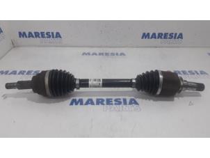 Used Front drive shaft, left Renault Espace (RFCJ) 1.6 Tce 200 EDC Price € 157,50 Margin scheme offered by Maresia Parts