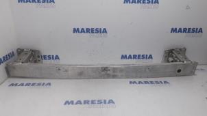 Używane Rama zderzaka tyl Citroen C4 Grand Picasso (3A) 1.6 BlueHDI 120 Cena € 49,99 Procedura marży oferowane przez Maresia Parts