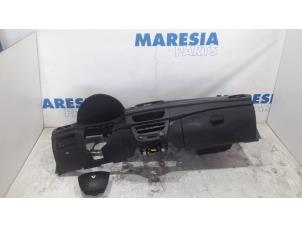Used Airbag set Renault Megane III Grandtour (KZ) 1.5 dCi 110 Price € 262,50 Margin scheme offered by Maresia Parts