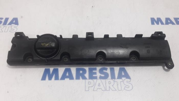 Gebrauchte Ventildeckel Peugeot 206 CC (2D) 2.0 16V Preis € 25,00 Margenregelung angeboten von Maresia Parts