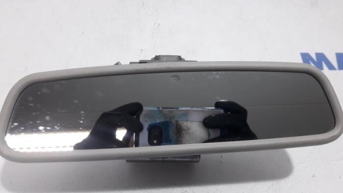 Rear view mirror from a Opel Vivaro 1.6 CDTI BiTurbo 120 2015