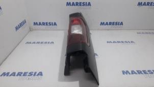 Used Taillight, left Opel Vivaro 1.6 CDTI BiTurbo 120 Price € 84,70 Inclusive VAT offered by Maresia Parts