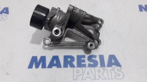 Used Support (miscellaneous) Peugeot 208 I (CA/CC/CK/CL) 1.2 Vti 12V PureTech 82 Price € 25,00 Margin scheme offered by Maresia Parts