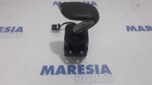 Used Gear stick Renault Espace (RFCJ) 1.6 Tce 200 EDC Price € 315,00 Margin scheme offered by Maresia Parts