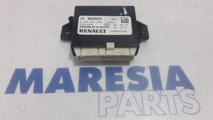 Usados Módulo PDC Renault Espace (RFCJ) 1.6 Tce 200 Precio € 110,00 Norma de margen ofrecido por Maresia Parts