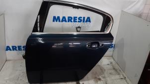 Używane Drzwi lewe tylne wersja 4-drzwiowa Peugeot 508 (8D) 2.0 Hybrid4 16V Cena € 210,00 Procedura marży oferowane przez Maresia Parts