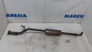 Used Exhaust middle silencer Renault Clio Price € 40,00 Margin scheme offered by Maresia Parts