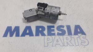 Used Ignition lock + key Citroen C5 III Tourer (RW) 1.6 16V THP 155 Price € 40,00 Margin scheme offered by Maresia Parts