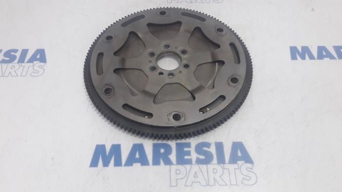 Used Schwungrad Peugeot 3008 I (0U/HU) 1.6 16V THP 155 Price € 39,95 Margin scheme offered by Maresia Parts