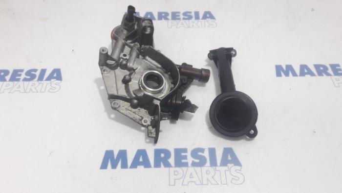 Gebrauchte Ölpumpe Fiat Doblo (223A/119) 1.4 Preis € 75,00 Margenregelung angeboten von Maresia Parts