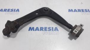 Used Front lower wishbone, right Peugeot 508 (8D) 2.0 Hybrid4 16V Price € 60,00 Margin scheme offered by Maresia Parts