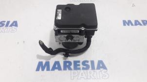 Used ABS pump Peugeot 508 (8D) 2.0 Hybrid4 16V Price € 246,75 Margin scheme offered by Maresia Parts