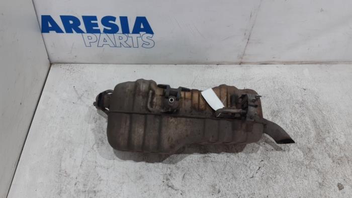 Gebrauchte Auspuff Enddämpfer Peugeot 308 (4A/C) 1.6 16V THP 150 Preis € 35,00 Margenregelung angeboten von Maresia Parts