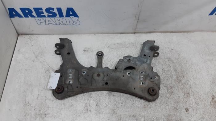 Used Subframe Renault Kangoo/Grand Kangoo (KW) 1.6 16V Price € 75,00 Margin scheme offered by Maresia Parts