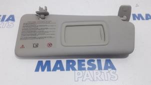 Used Sun visor Renault Megane III Grandtour (KZ) 1.5 dCi 90 Price € 30,00 Margin scheme offered by Maresia Parts