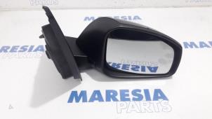 Gebrauchte Außenspiegel rechts Renault Megane III Grandtour (KZ) 1.5 dCi 90 Preis € 65,00 Margenregelung angeboten von Maresia Parts