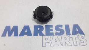 Used Rain sensor Renault Kangoo/Grand Kangoo (KW) 1.6 16V Price € 15,00 Margin scheme offered by Maresia Parts