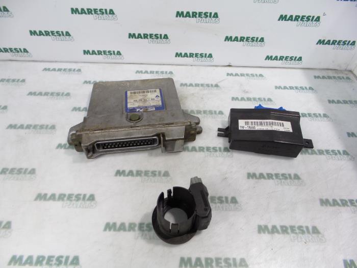 Used Engine management computer Renault Kangoo (KC) 1.9 D 55 Price € 75,00 Margin scheme offered by Maresia Parts