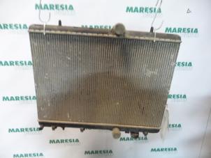 Used Radiator Peugeot 407 SW (6E) 2.0 HDiF 16V Price € 29,00 Margin scheme offered by Maresia Parts