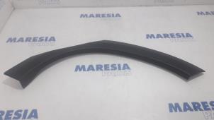 Used Flared wheel arch Peugeot 2008 (CU) 1.5 BlueHDi 100 Price € 25,00 Margin scheme offered by Maresia Parts