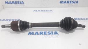 Used Front drive shaft, left Peugeot Partner (GC/GF/GG/GJ/GK) 1.6 HDI 75 Phase 2 Price € 75,00 Margin scheme offered by Maresia Parts